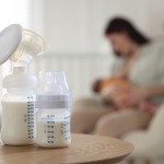 Bayi 0–6 Bulan, Benarkah Cukup Hanya Diberi ASI Saja?